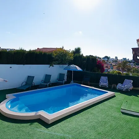 فيلة Kristalina كاليبي